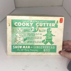 VINTAGE Snowman Metal Cookie Cutter With Box